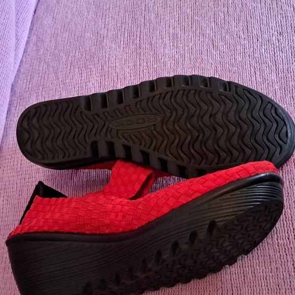 Women's Rick Spring Wedges - Picture 6 of 7